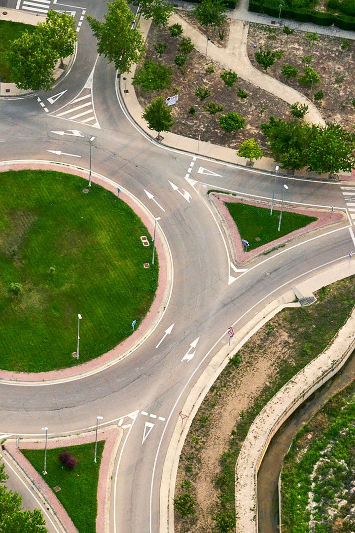 Ansicht eines Kreisverkehrs von oben - WLTP-Verfahren