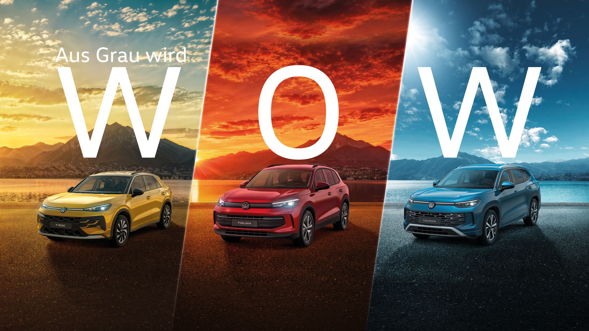 Aktionsbild von Volkswagen mit drei SUVs in Gelb, Rot und Blau vor unterschiedlich farbigen Landschaftshintergründen bei Sonnenaufgang oder -untergang. In der Mitte steht der Slogan „Aus Grau wird WOW“. Die Szene vermittelt Dynamik und Modernität durch kräftige Farben und spiegelnden Asphalt im Vordergrund.