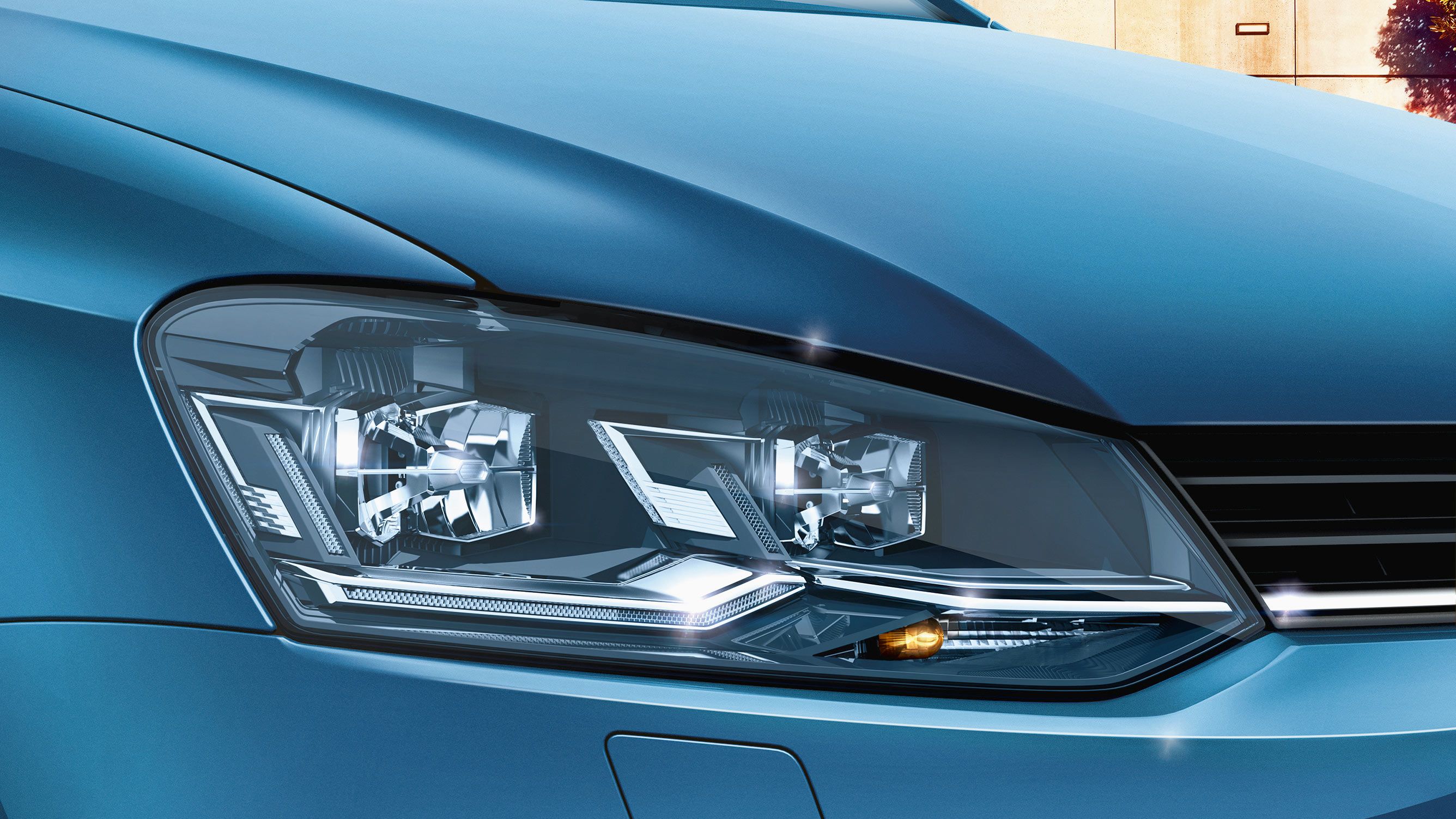 vw polo blau scheinwerfer licht Vorgängermodell