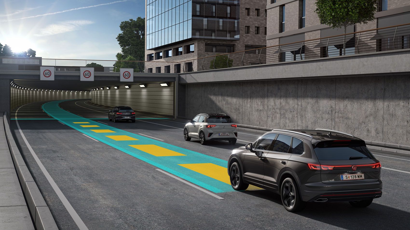 Illustration zeigt schematisch anhand eines VW Touareg die Funktionsweise des Travel Assist.