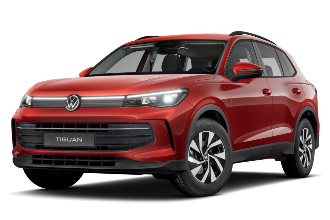 Schräge Frontansicht des Tiguan Friends in Persimmon Red Metallic