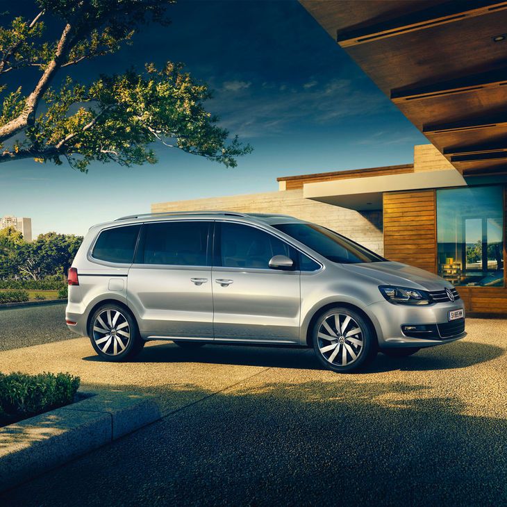 Seitenansicht des VW Sharan