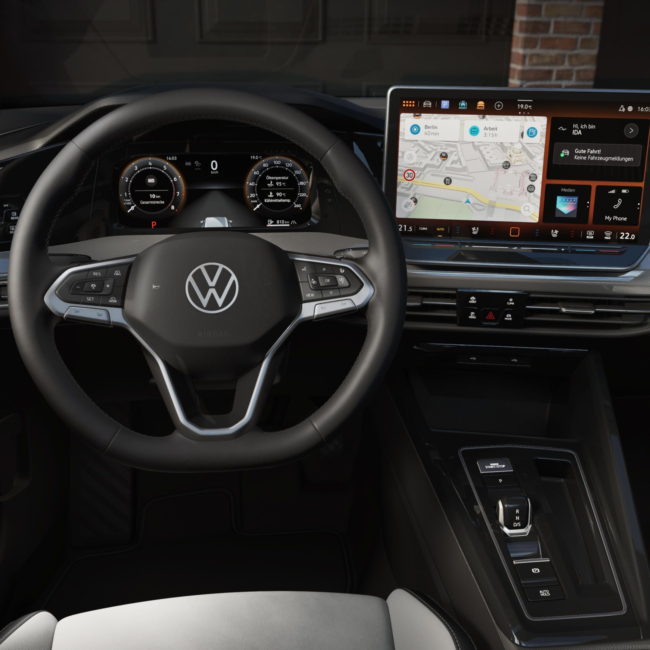 Lenkrad, Digital Cockpit und Infotainment des VW Golf Variant