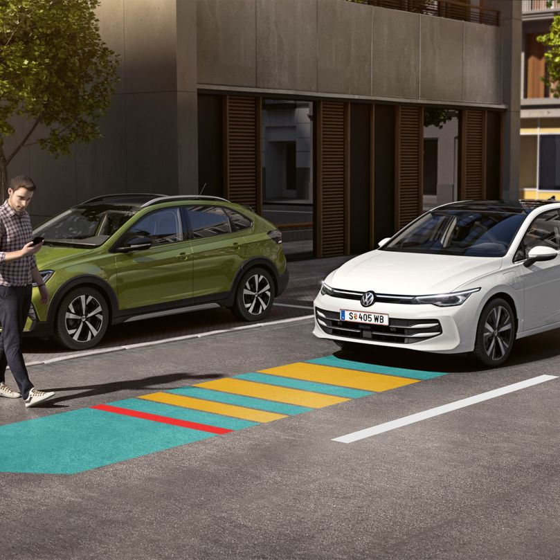Assistenzsystem Umfeldbeobachtungssystem "Front Assist" im VW Golf 