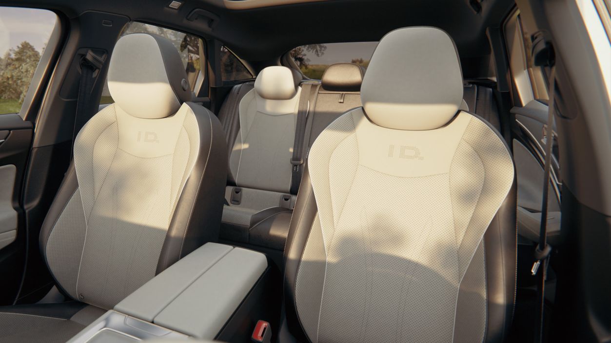Innenraum des VW ID.7 mit weißem Interieur