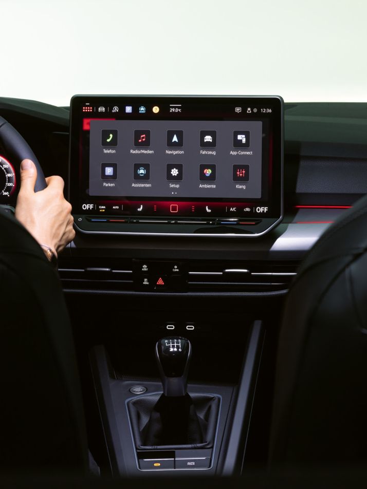 Das Navi und die Gangschaltung im VW Golf Rabbit