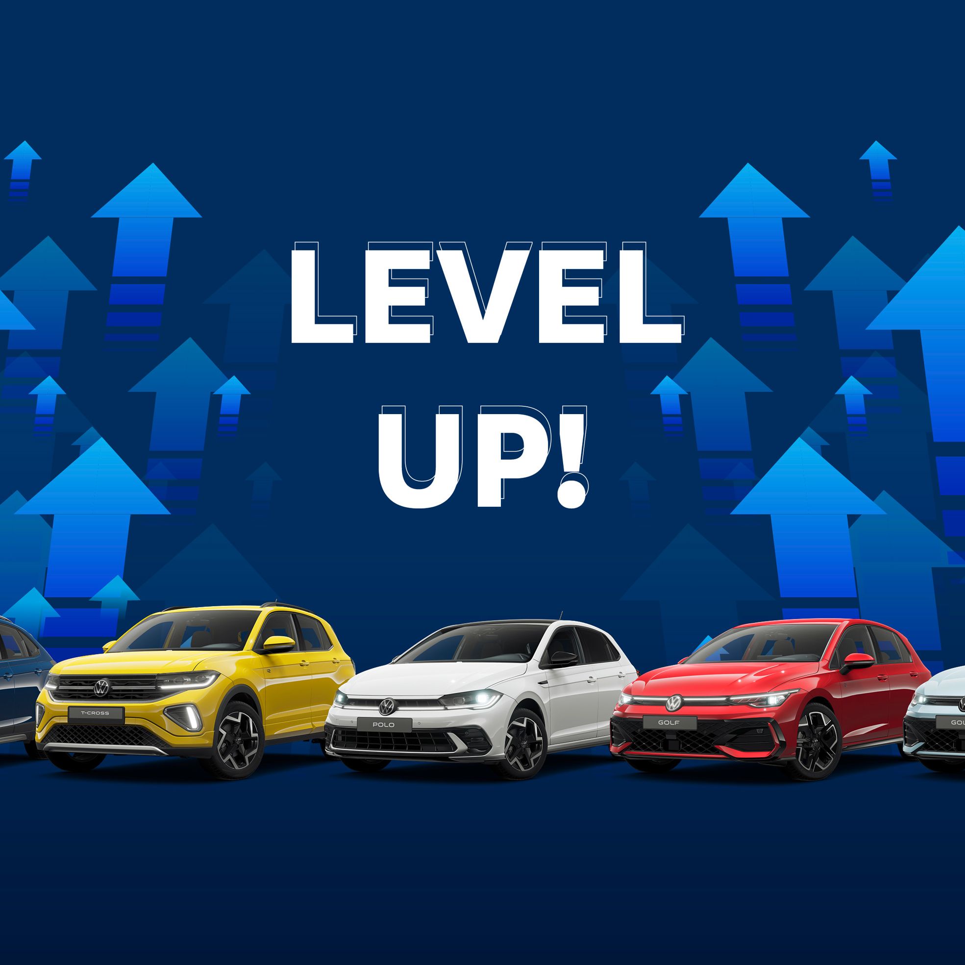 Mehrere Autos in verschiedenen Farben sind nebeneinander aufgereiht. Im Hintergrund sind blaue und grüne Pfeile, die nach oben zeigen. In der Mitte steht der Text "LEVEL UP!".