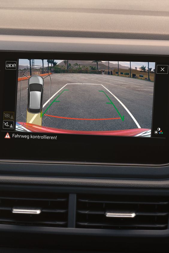 Rückfahrkamera Rear View im VW Taigo