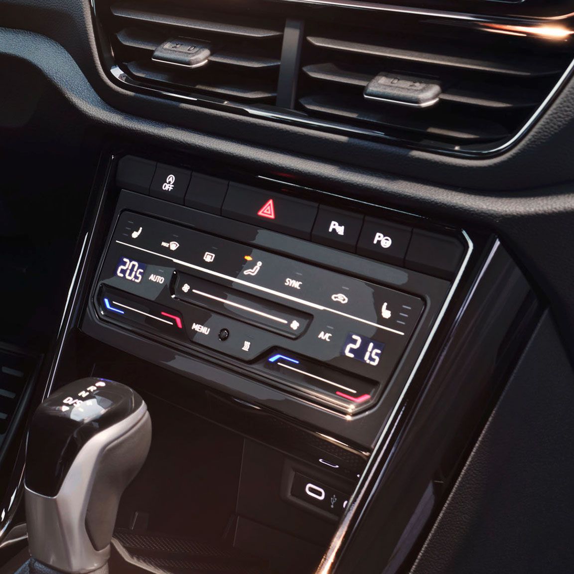 VW T-Roc Interieur, Detailansicht der Cliamtronic mit Touch-Bedienung