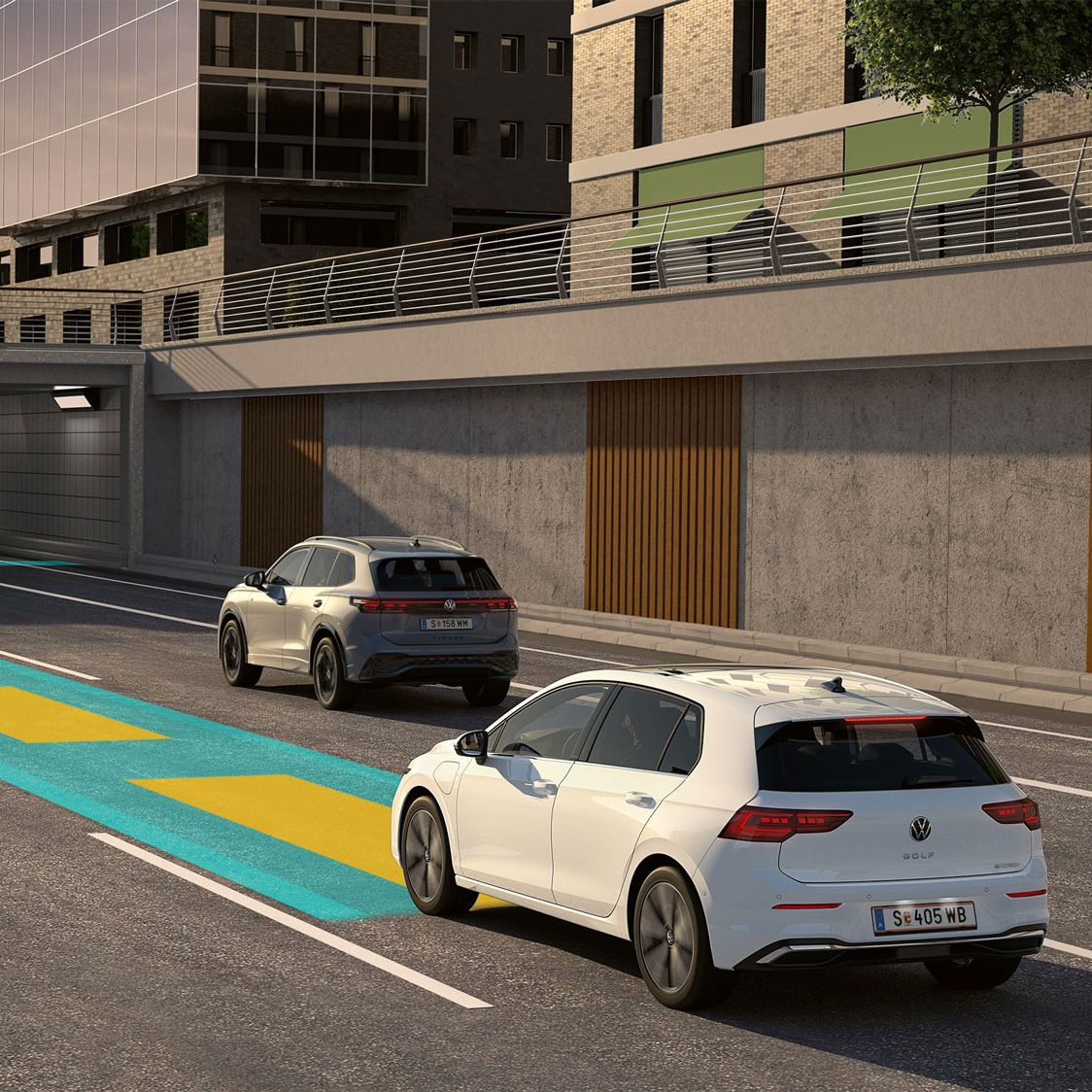 Illustration zeigt schematisch anhand eines VW Golf die Funktionsweise des Travel Assist.
