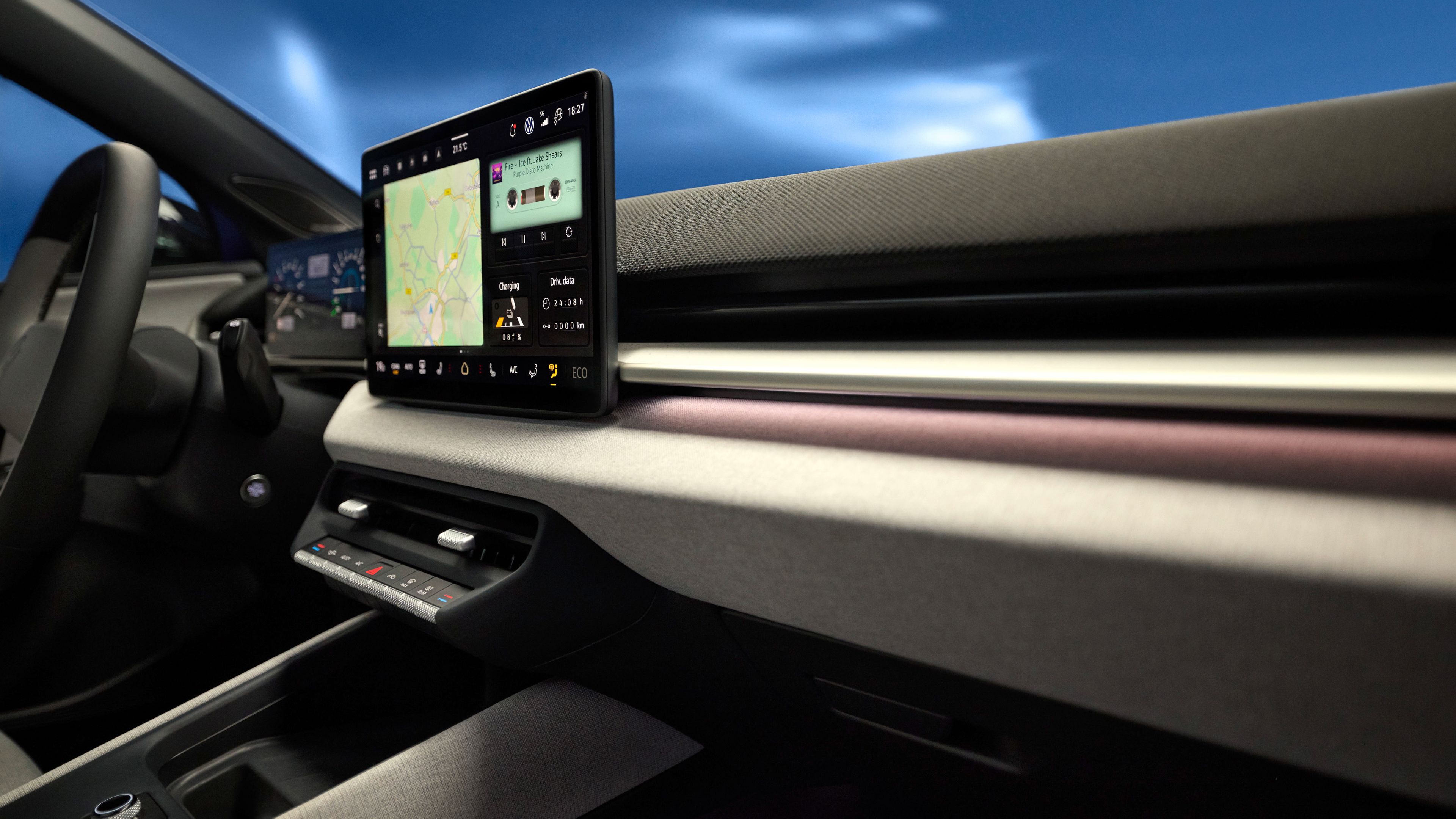 Blick auf die Mittelkonsole und das Infotainmentdisplay im VW ID. Polo