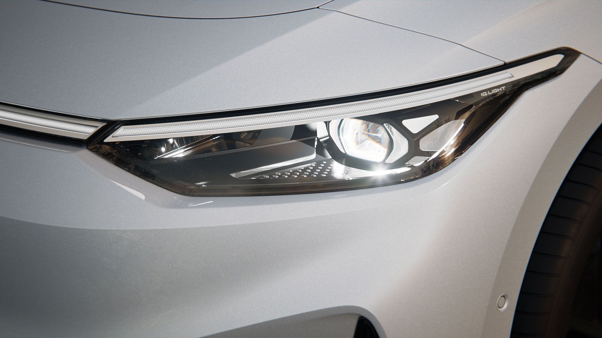 Detailansicht des VW ID.7 IQ.LIGHT-LED-MatrixScheinwerfers